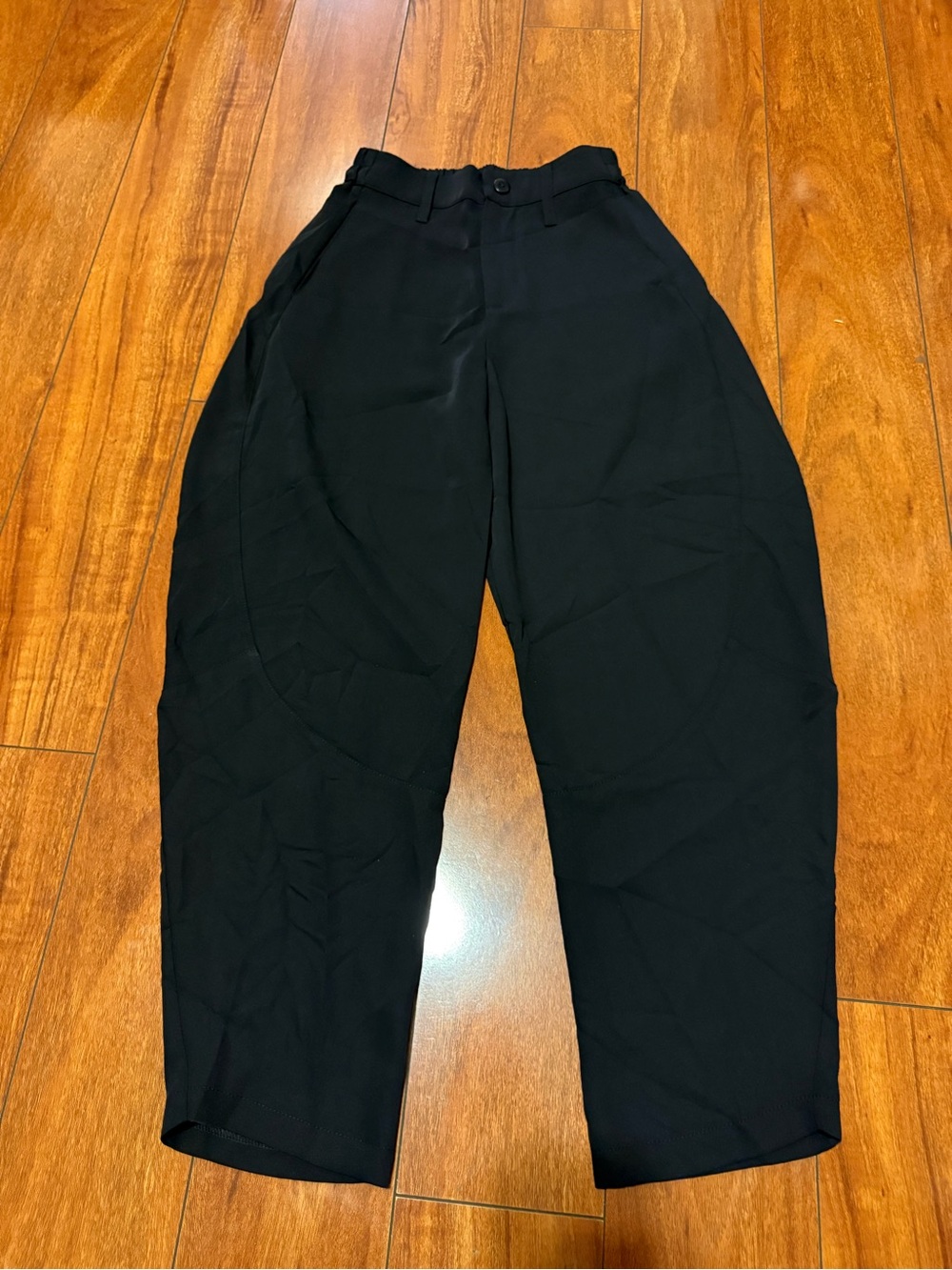 Ruti women’s baggy Black Relaxed Pleat Dress Pants